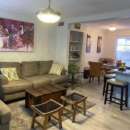 غرب شاطئ بالم Private Townhouse With Courtyard And Covered Patio المظهر الخارجي الصورة